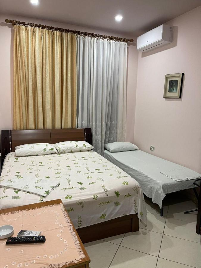 Vila Vadeha Pogradec Exterior foto