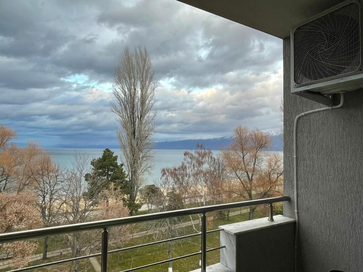 Vila Vadeha Pogradec Exterior foto
